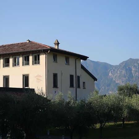La Corte Del Cigno Monte Isola Εξωτερικό φωτογραφία